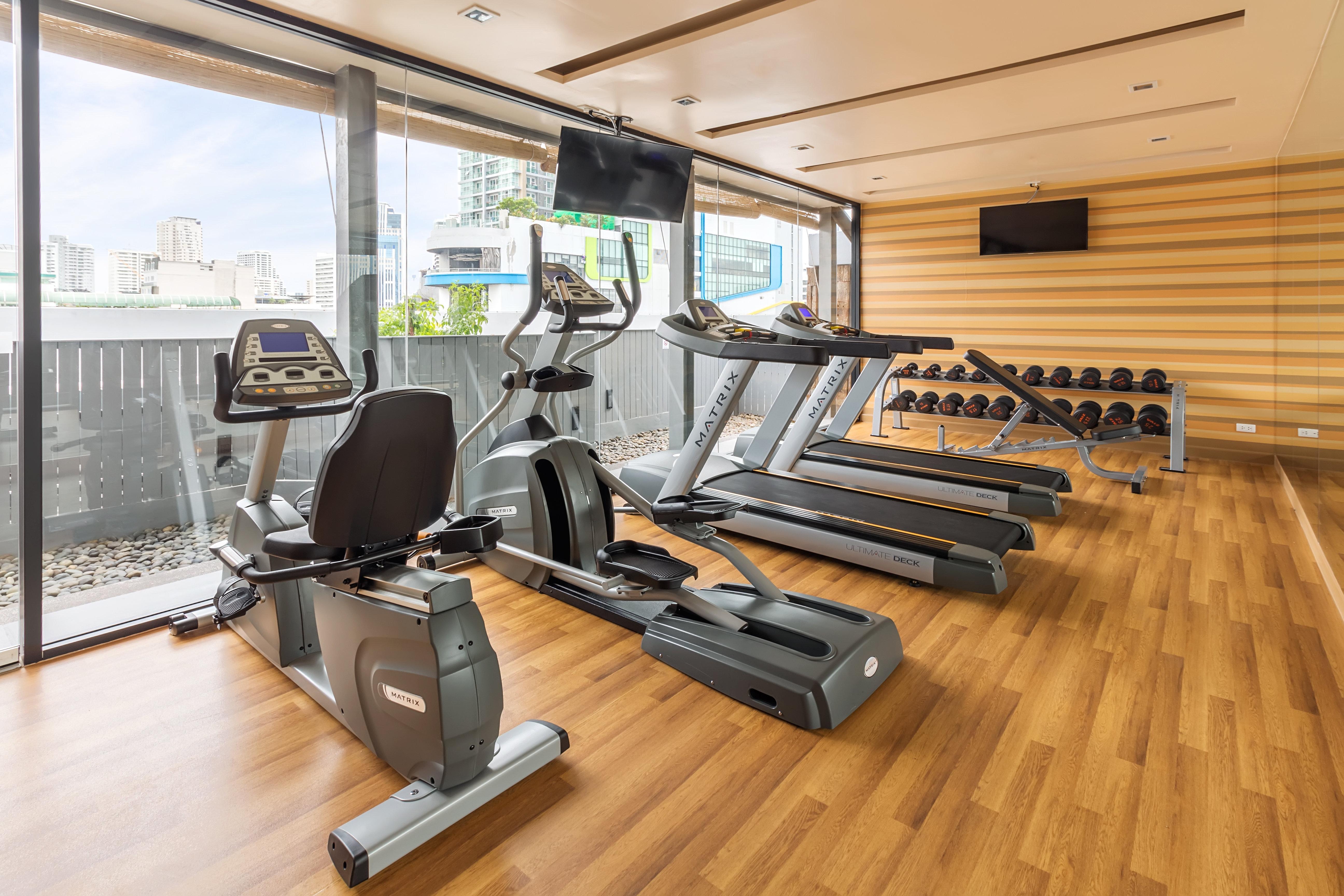 Holiday Inn Express Bangkok Sukhumvit 11 By Ihg Esterno foto